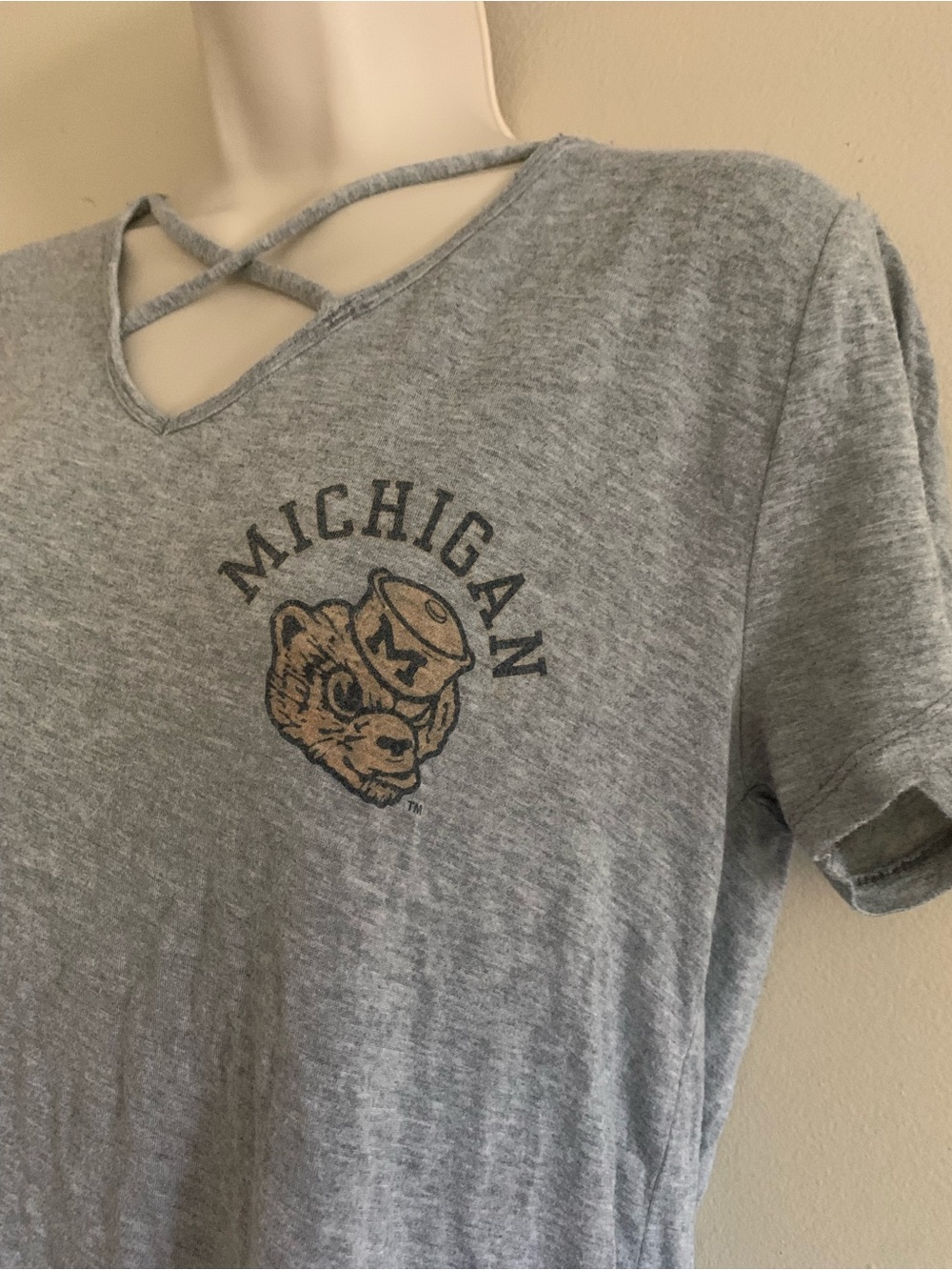 True Grit Women's Grey Crisscross Michigan Logo Tee
